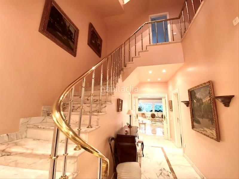 Foto dd96506e-4420-451b-9d67-81ed24d6f279. Casa con riscaldamento parcheggio piscina in Pedralbes Barcelona