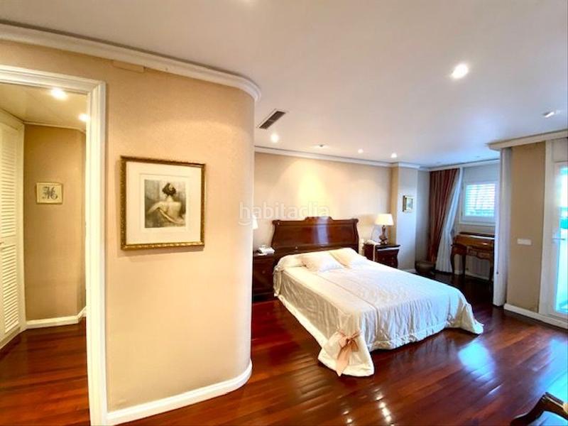 Foto f45557e9-9063-4022-9a58-32513a1f81c4. Casa con riscaldamento parcheggio piscina in Pedralbes Barcelona