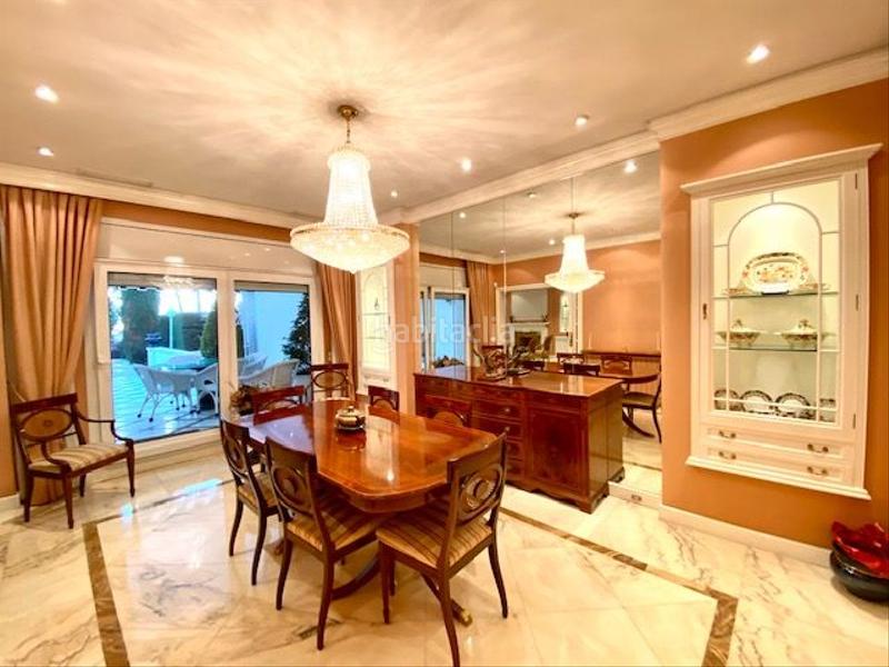 Foto 54cc98ff-ed2a-4de5-98ce-24dcce4c6c0a. House with heating parking pool in Pedralbes Barcelona