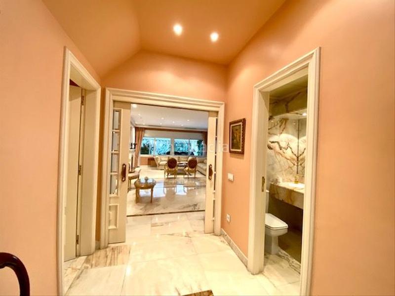 Foto a6392703-41a2-4f0a-9b64-b039dd8a67fa. House with heating parking pool in Pedralbes Barcelona