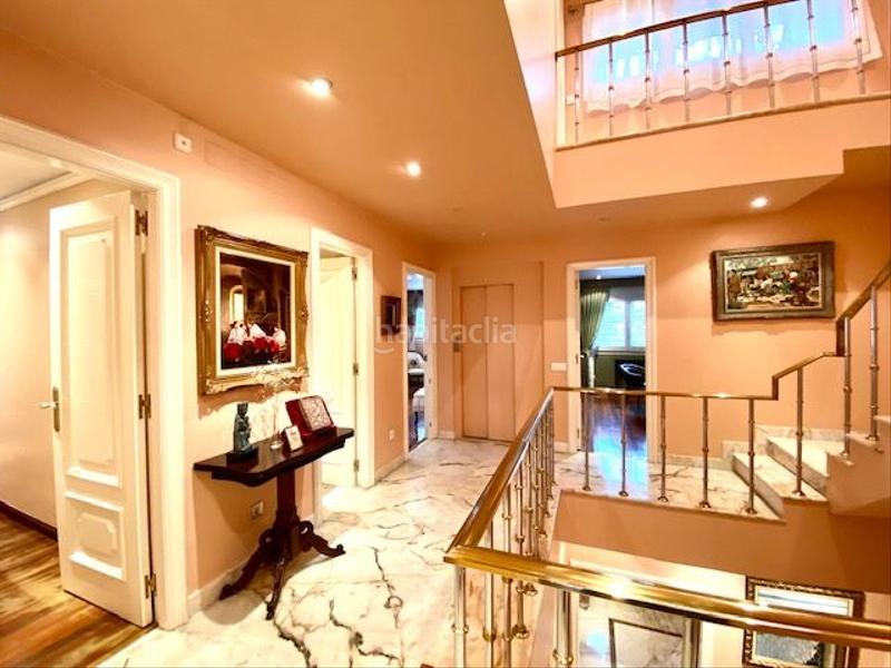 Foto b13af8ae-eed6-4a43-a2bb-0745f7c19061. House with heating parking pool in Pedralbes Barcelona