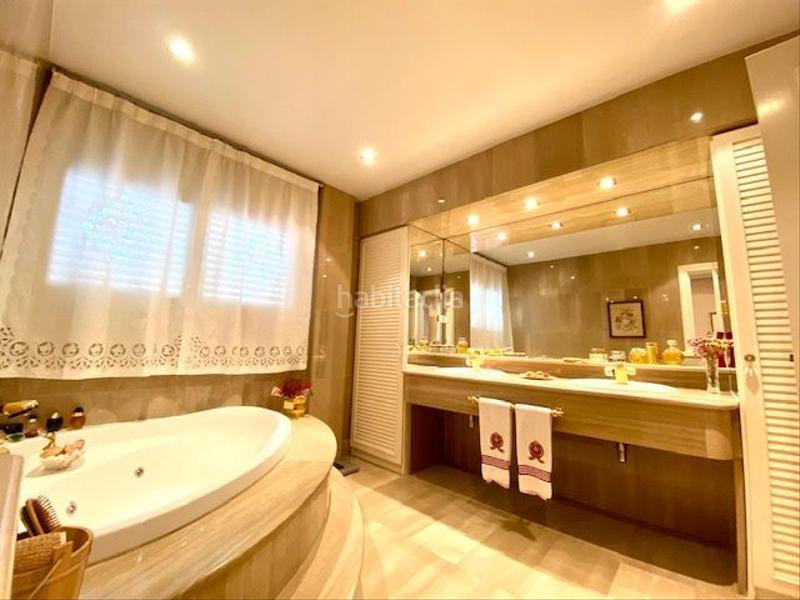 Foto 94f6c786-9ea7-461e-8f82-87617a403a63. Maison avec chauffage parking piscine dans Pedralbes Barcelona