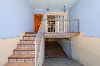 Triplex à Centro. Triplex de 4 habitaciones, 3 baños y sótano. en el centro de los