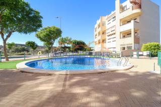 Apartament a Gea y Truyols. Apartamento de 2 dormitorios y terraza, en united golf resort, l