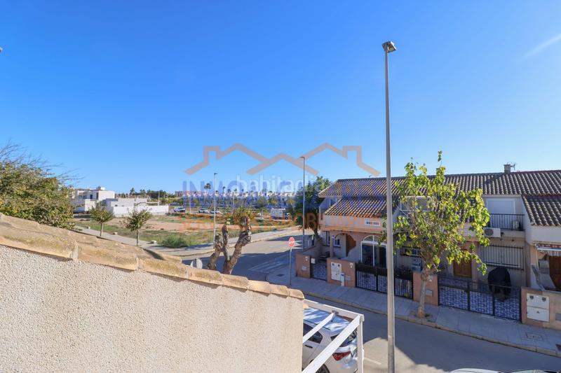 Foto d3447d58-07b1-44d6-a892-437725781e60. Duplex in Centro Alcázares (Los)