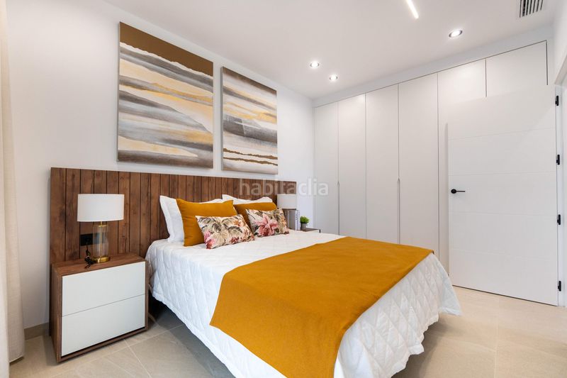 Foto 73f93e8b-6232-46d7-bf13-af27d1e73bcb. Chalet villa de obra nueva con 3 dormitorios, 3 baños, piscina privada, terrazas y jardín. , murcia. en San Pedro del Pinatar