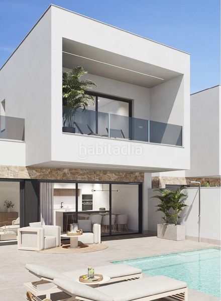 Foto 95eedde5-50e3-458b-b3e5-da18bc7a12b0. Chalet villa de obra nueva con 3 dormitorios, 3 baños, piscina privada, terrazas y jardín. , murcia. en San Pedro del Pinatar