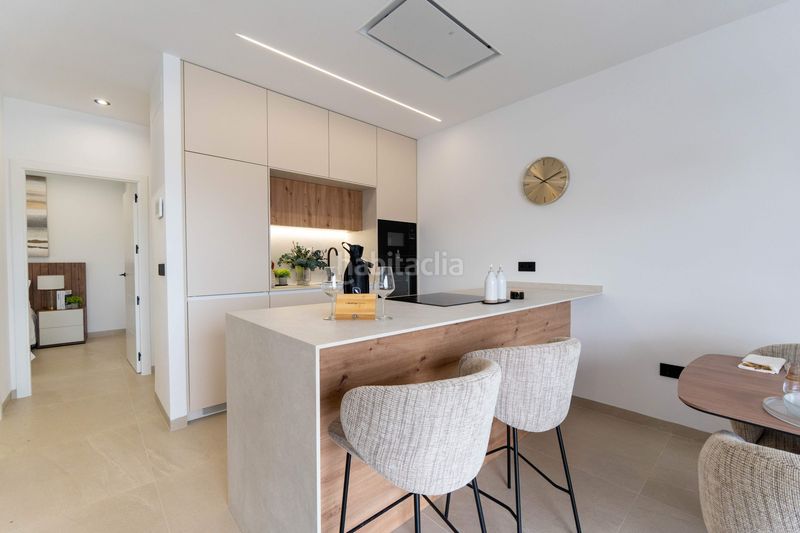 Foto cd8d1bc1-0425-45be-908e-0690df0f7376. Chalet villa de obra nueva con 3 dormitorios, 3 baños, piscina privada, terrazas y jardín. , murcia. en San Pedro del Pinatar