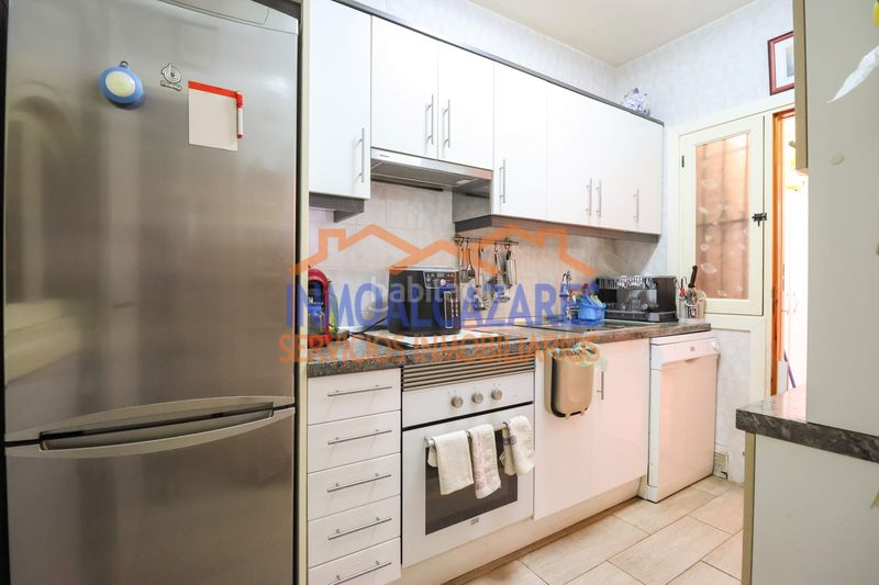 Foto b29de4df-c89e-4f5c-b051-887c026227c1. Casa bungalow planta baja de 2 dormitorios, 1 baño y jardín. en los alcázares, murcia. en Alcázares (Los)
