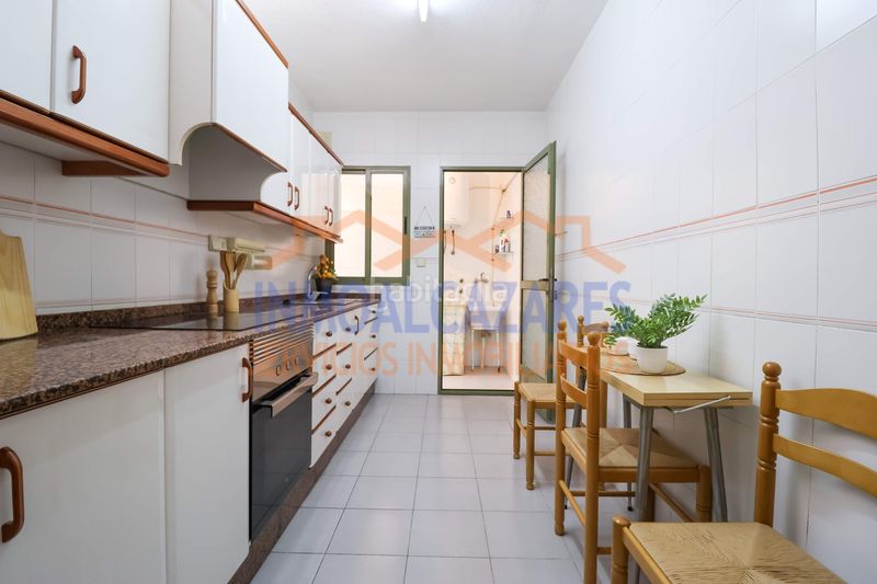 Foto 5e8fc706-1b59-46a4-9a91-ecbdde458e95. Apartament amb aparcament a Centro Alcázares (Los)