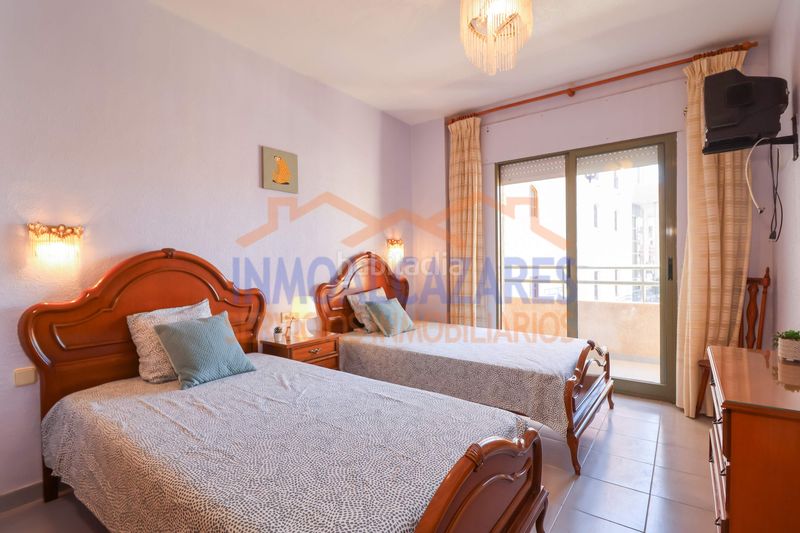 Foto 86b12999-51de-423f-8605-a93abd0eb92a. Apartament amb aparcament a Centro Alcázares (Los)