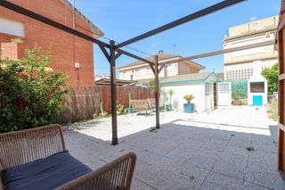 Duplex à Los Narejos_Punta Calera. A solo 350m del mar, duplex con jardin, 3 habitaciones y 2 baños