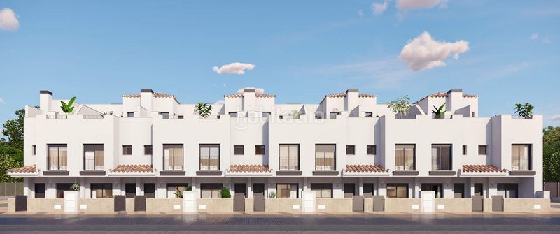 Foto f29304f4-5ddf-4059-9db6-175a99a0e355. Casa adossada amb aparcament piscina a Mar Menor golf Torre - Pacheco