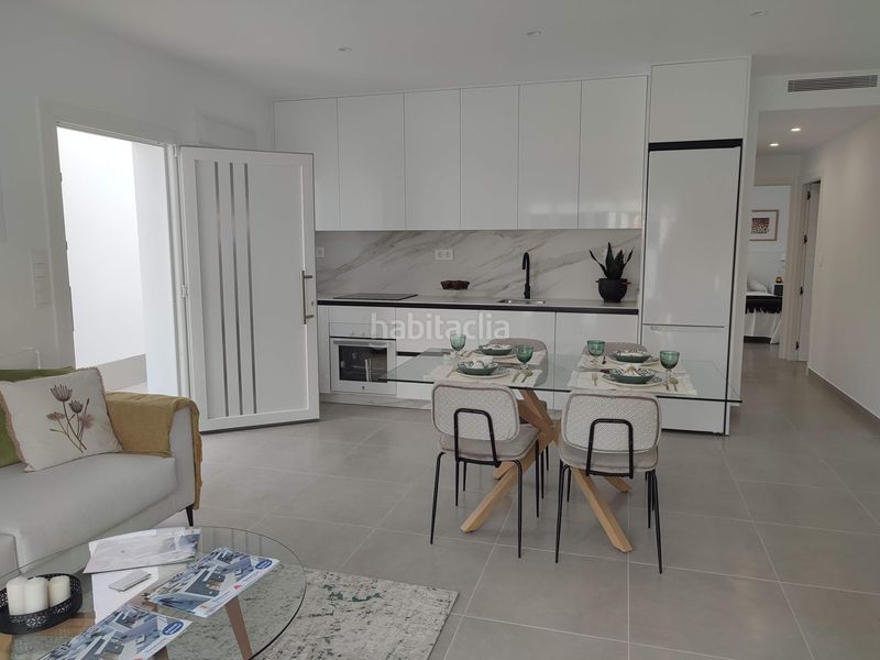 Foto 0d4160df-4bf7-4961-9adc-613e89e91e31. Chalet villa de obra nueva con 3 dormitorios,2 baños, solárium y piscina privada. en Balsicas, murcia. en Torre - Pacheco