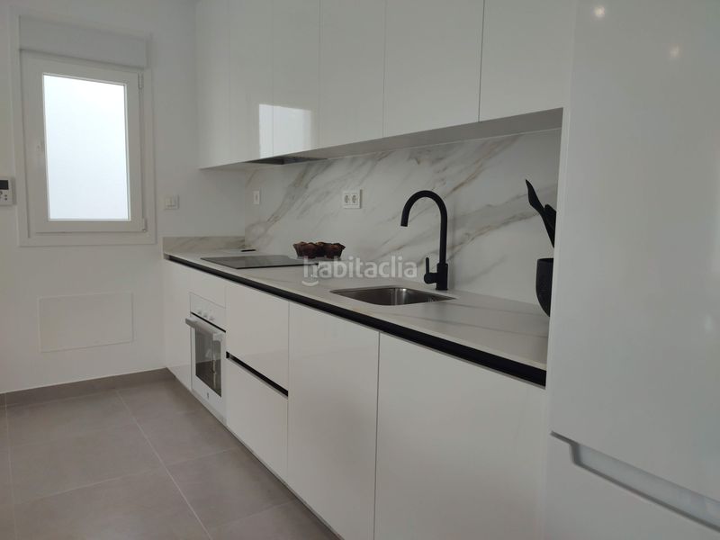 Foto 5b5f0f41-9961-4c27-972d-b5996553a808. Chalet villa de obra nueva con 3 dormitorios,2 baños, solárium y piscina privada. en Balsicas, murcia. en Torre - Pacheco