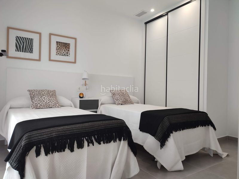 Foto b63d8daf-ced9-4322-8c9e-78590e933d1f. Chalet villa de obra nueva con 3 dormitorios,2 baños, solárium y piscina privada. en Balsicas, murcia. en Torre - Pacheco