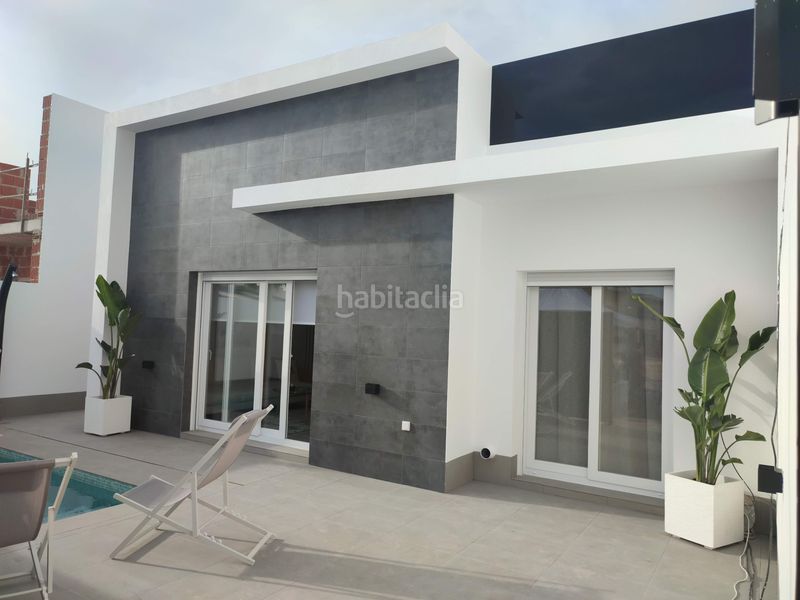 Foto ca9f8585-98da-4f9b-9c6f-86881ad600c0. Chalet villa de obra nueva con 3 dormitorios,2 baños, solárium y piscina privada. en Balsicas, murcia. en Torre - Pacheco