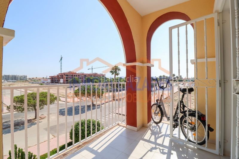 Foto 21afeabc-2359-42a0-b0b9-f3230aabe55c. Apartament amb piscina a Centro Alcázares (Los)