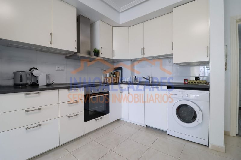 Foto 3812ae4d-642f-4a76-88b8-d48bb2e50f95. Apartament amb piscina a Centro Alcázares (Los)