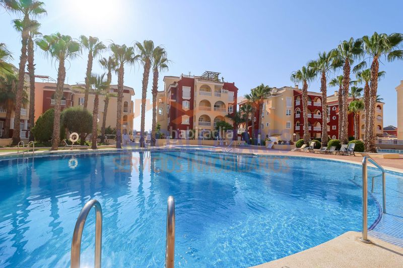 Foto 38292b2a-acd0-4084-aaa1-4f88a594254e. Apartament amb piscina a Centro Alcázares (Los)