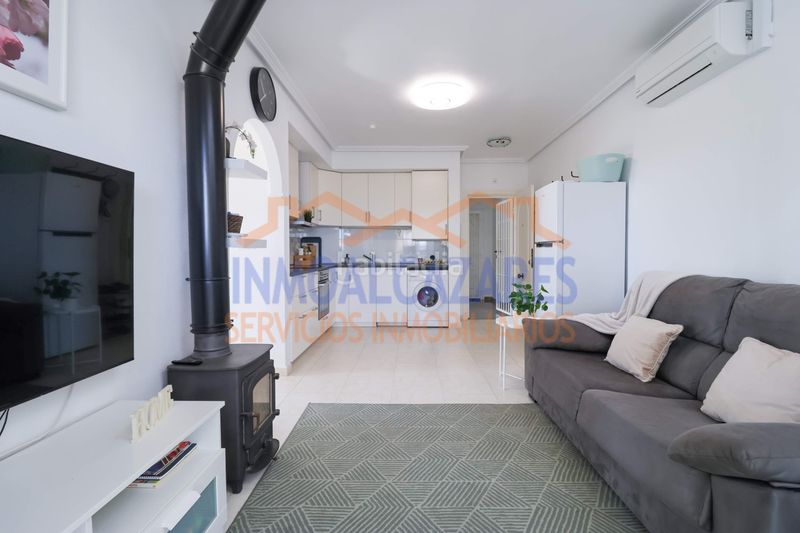 Foto 6384700e-b4f3-4c65-b138-fe9b1084d059. Apartament amb piscina a Centro Alcázares (Los)