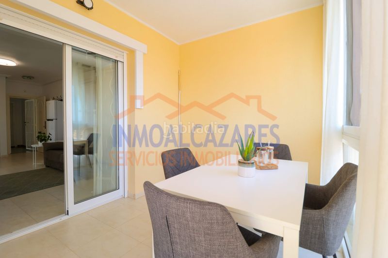 Foto c85982ad-4518-42ba-abf4-3d365119e173. Apartament amb piscina a Centro Alcázares (Los)