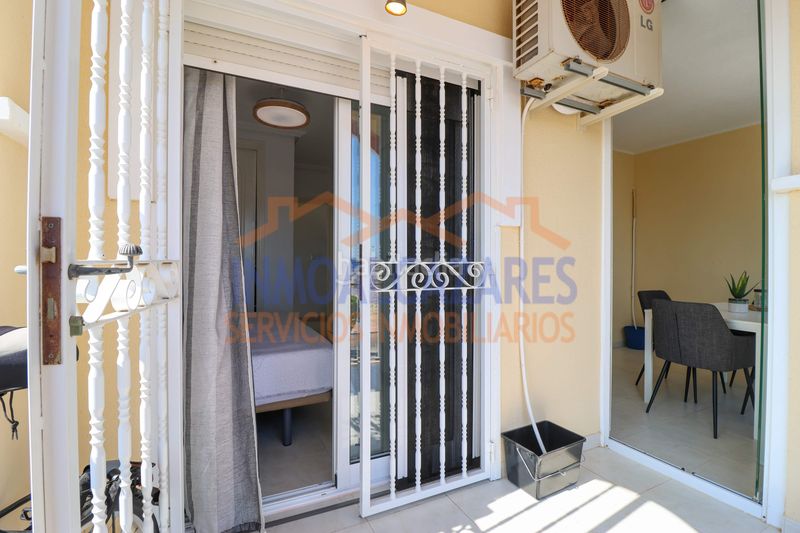 Foto e2dcda52-5e3f-4bc5-af0b-fcefb94930e7. Apartament amb piscina a Centro Alcázares (Los)