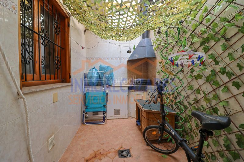 Foto 2139aa4a-4083-45af-8e1b-5e7b90174743. Casa a Centro Alcázares (Los)