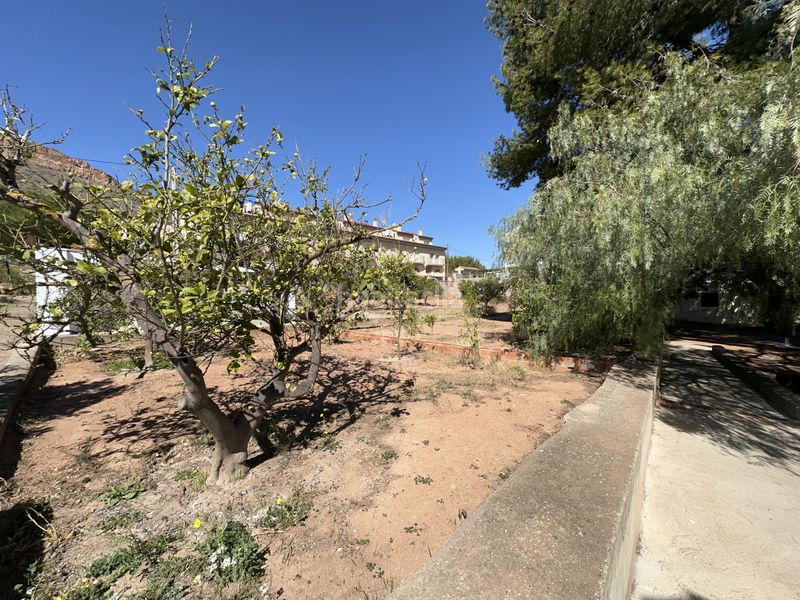 Foto bd91d6fe-8266-4553-9b9d-74bbe6dd23c4. Finca rústica a Gilet