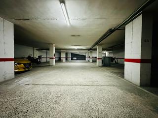 Aparcament cotxe a Nuevo Centro. Presentamos una oportunidad única para adquirir una plaza de gar