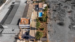 Nau industrial a Centro-El Castillo. Exclusiva propiedad en sagunto nave industrial  vivienda  piscin