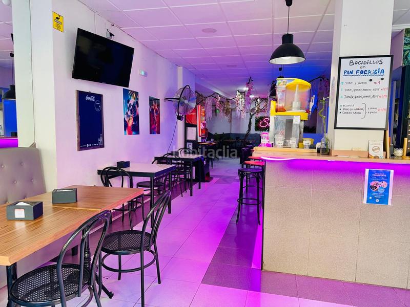 Foto b81f5b2e-ff56-430a-9fb2-94a5257b31e9. Alquiler local comercial traspaso de local en puerto o totalmente equipado con licencias en vigor en Sagunt