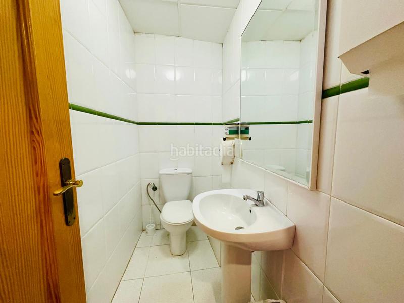 Foto fdf988eb-476b-40a7-a5a0-a8f8c63ba227. Alquiler local comercial traspaso de local en puerto o totalmente equipado con licencias en vigor en Sagunt