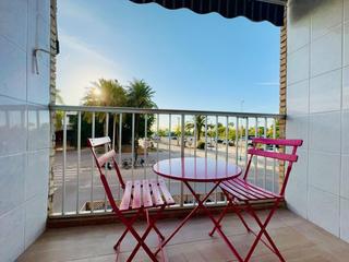 Miete Etagenwohnung in Playa Puerto de Sagunto. Piso de alquiler en primera línea de playa en puerto de sagunto