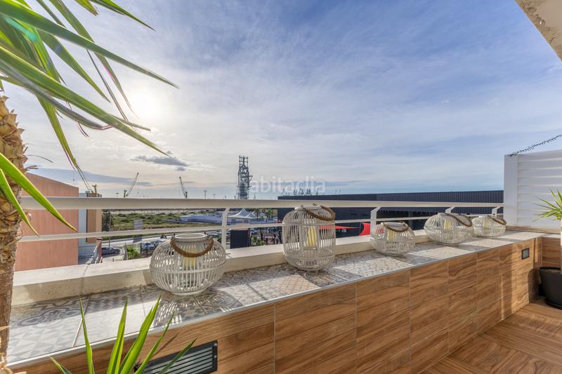 Foto 93818cd4-fe1c-41a7-b712-73a9fdee7f26. Flat with heating parking in Avenida de Abril-9 de Octubre Sagunt