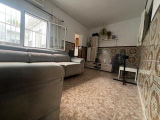 Location Appartement à Playa Puerto de Sagunto. Alquiler temporal en puerto de sagunto planta baja amueblada con