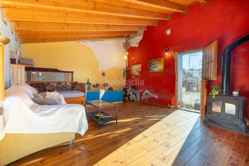 Foto 74929d28-df89-4405-9cc4-a3a43d539921. Casa  amplia con terrazas y varias estancias en algar del palancia en Algar de Palància