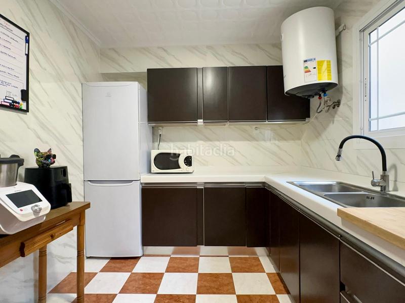 Foto 5631f617-d0eb-47f4-9198-26ea67c58c7f. Piso amplia y luminosa vivienda en muy buena zona de puerto o en Sagunt