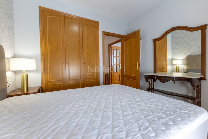 Foto 2fecea13-7747-4051-872e-02bdd5e4b0f0. Pis a playa puerto de Sagunto Sagunt