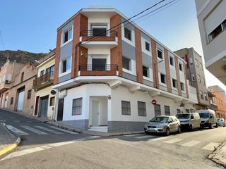 Pis a Almenara. Vivienda totalmente reformada con balcón y amplias vistas en alm