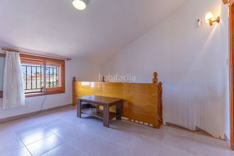 Foto b2ad4819-e92e-4121-adef-8a7a96c50bd7. Casa amb aparcament a Corinto-Almardà Sagunt