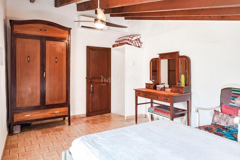 Foto 540a91ab-2575-4449-9cfa-674de687d899. Semi detached house with fireplace heating in Sóller