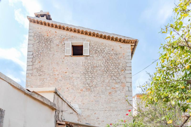 Foto b934c156-4c13-411c-b288-0e982a76e9ac. Semi detached house with fireplace heating in Sóller