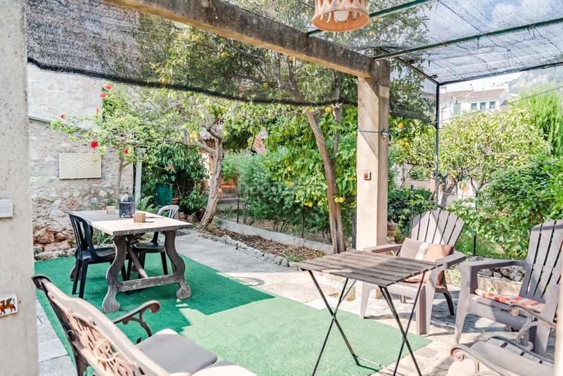 Foto e2840e18-92d6-4b44-8808-ecbb5d1a2b13. Semi detached house with fireplace heating in Sóller