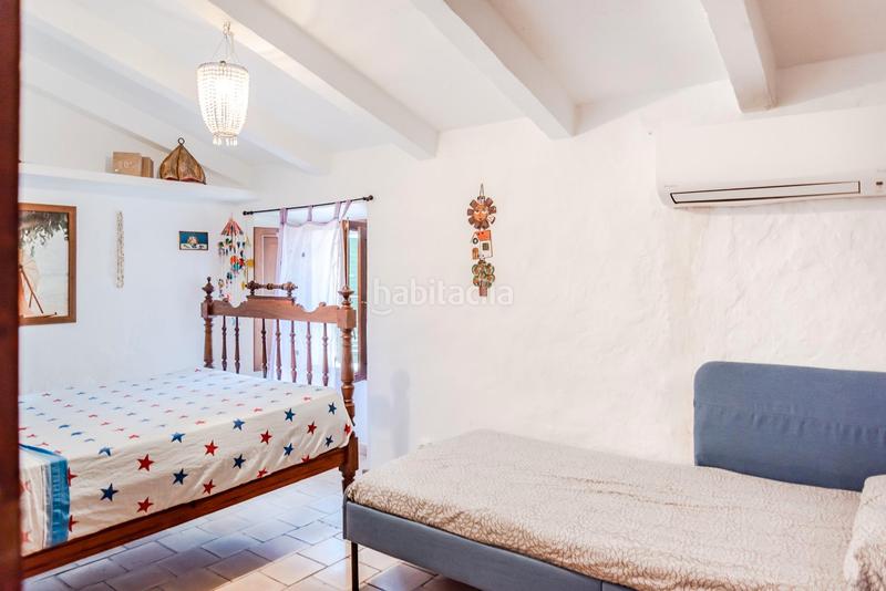 Foto e56d1e0b-0e2d-40b7-a9e5-ebc89ca79f59. Semi detached house with fireplace heating in Sóller