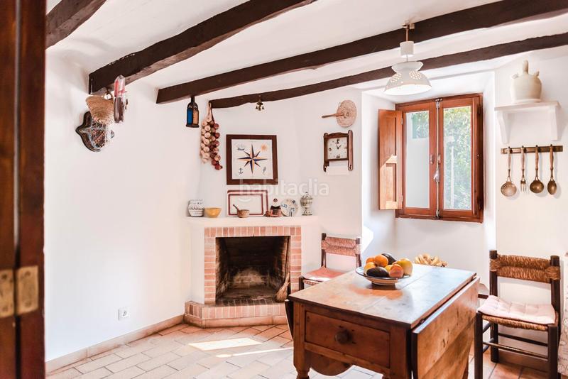 Foto e80e3f42-12f0-45b8-b7af-d6914c968557. Semi detached house with fireplace heating in Sóller