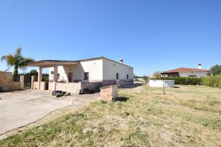 Xalet a Sa Casa Blanca. Chalet unifamiliar en casa blanca, parcela de 1.300 metros