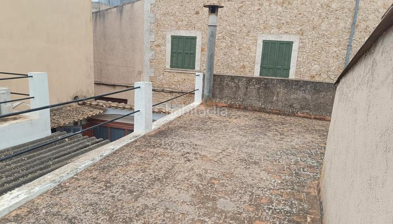 Foto caf7f499-9a30-4465-9cf4-88a26b23862b. Masia amb aparcament a Sineu