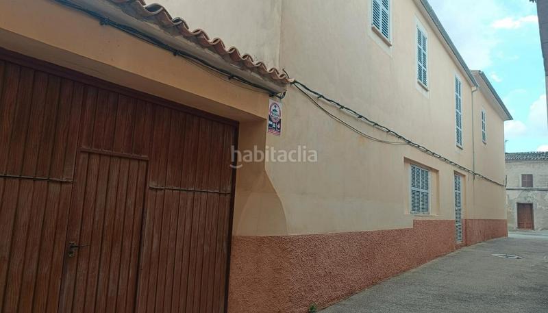 Foto fa9cff65-d3ff-4aa2-980c-45a68f17c5a7. Masia amb aparcament a Sineu