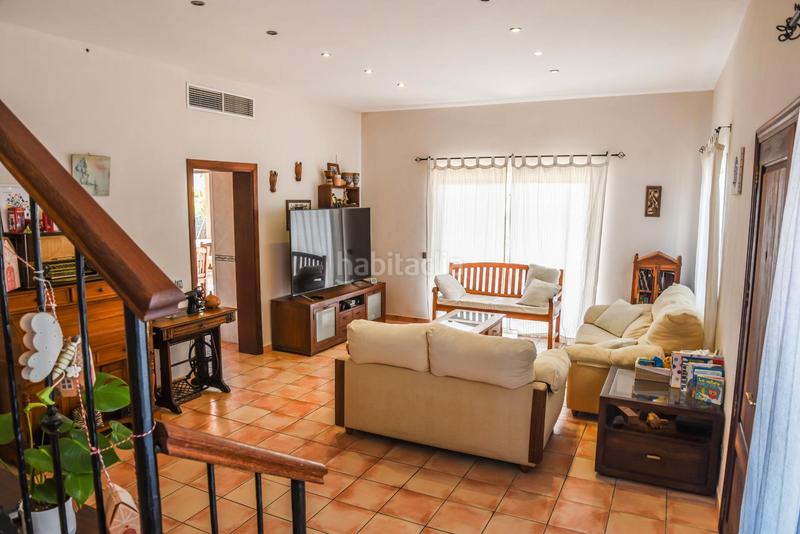 Foto 480d3a30-cf52-46b0-9b3b-57f7e993f9e8. Chalet in Son Ferrer Calvià